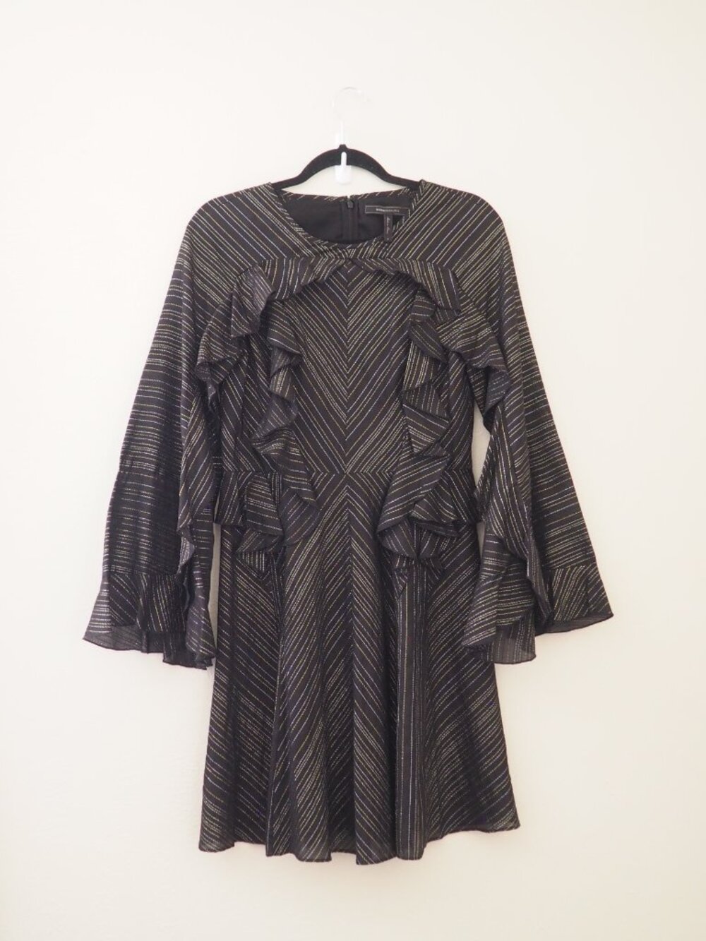 BCBGMaxAzria Black Metallic Ruffle Long Bell Sleeve Mini Dress sz S - Picture 4 of 9